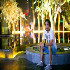 John Dennis Guzman Tupiño