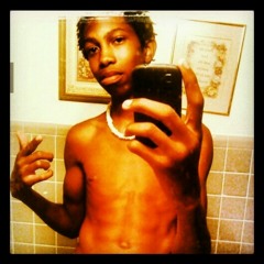 lil_yellaboii_noonie