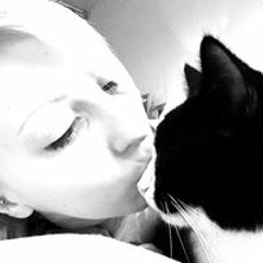 Gemma Dorey Singleton