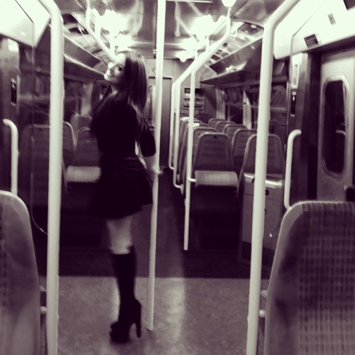 Dj Luck Mc Neat Hello Garage Remix