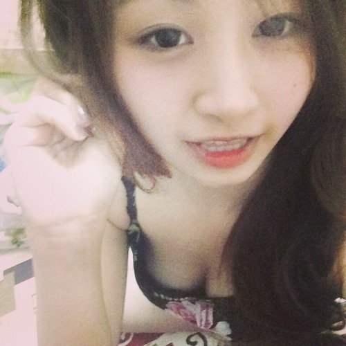 Stream Miu Meow Meow music Listen to songs, albums, playlists for