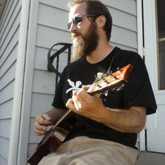 Larry Kucsulain