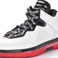 Hype kicks