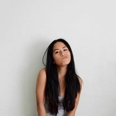 Leanne April