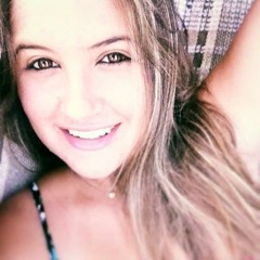 Thais Gobatto