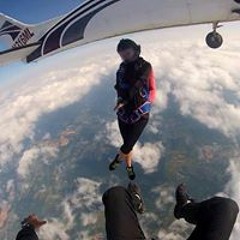 skydivepink