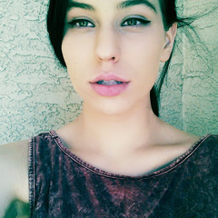 Amber Sharp 2