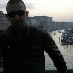 Luca Ellenor Meneguz