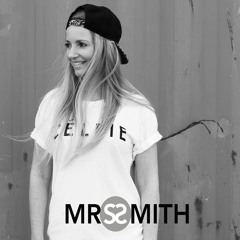 DJ Mrs Smith