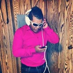 Cesar Gonzalez 244