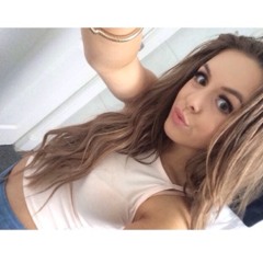 molllycameron