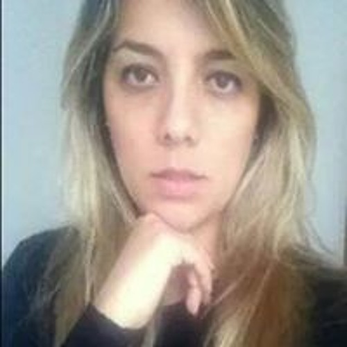 Stream Naia Rodrigues music | Listen to songs, albums, playlists for