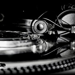 djcenox
