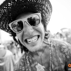 johnnnnnyyyy!