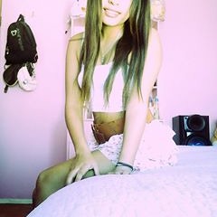 MaaCkaa Moyo Castillo