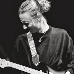 Matt Valentine Guitarist