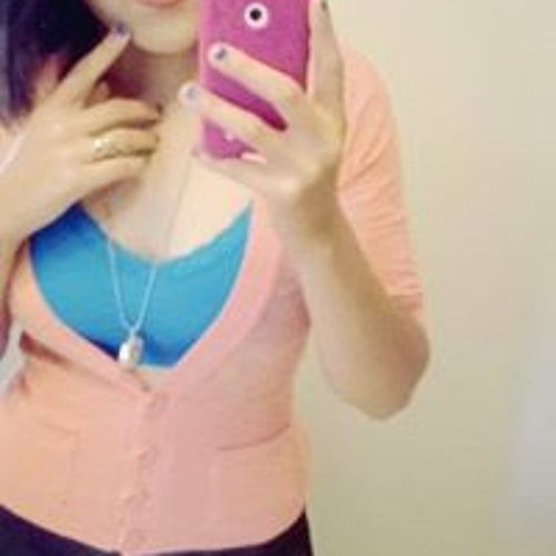 Emily pena como llama de fuego