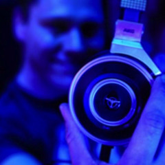 Dj_Tiesto