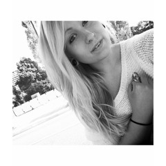 Patricia Leonie Hallhuber