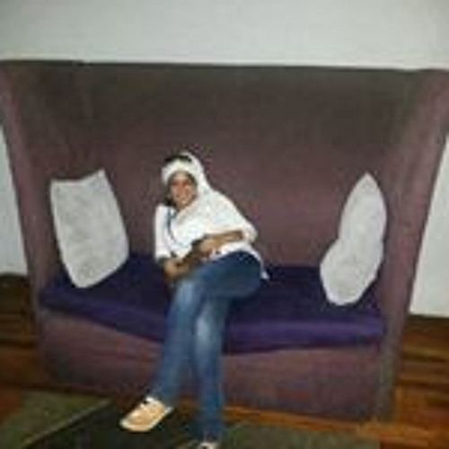 Dina Mohamed Khairy’s avatar