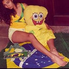 Isabella Lins E Silva