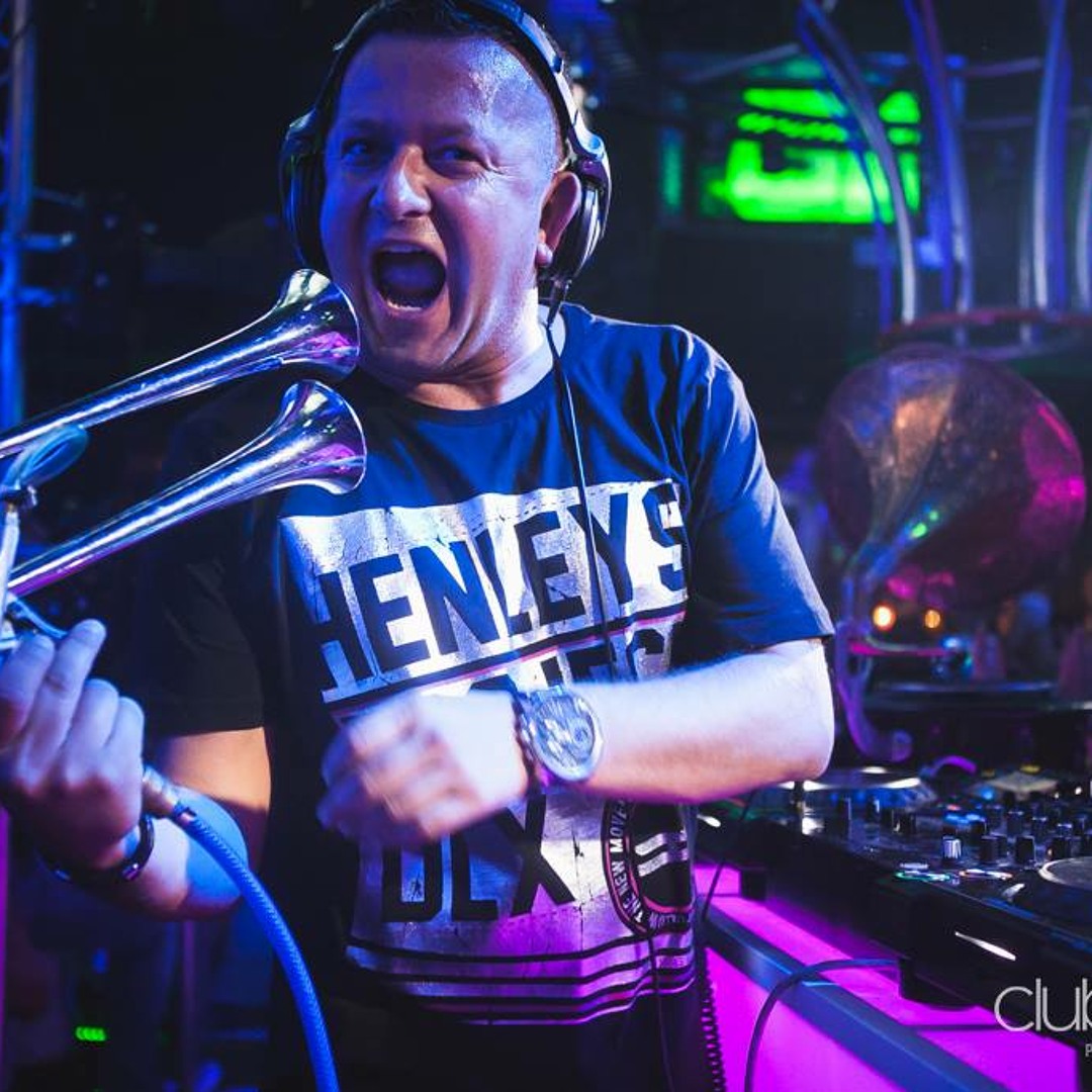 Picture of DJ Hazel
