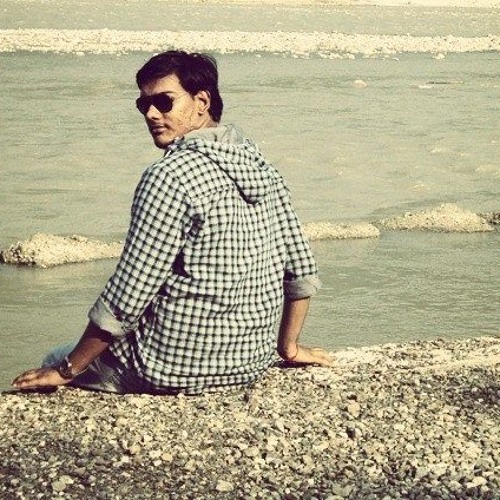 01. Kattu Mooliyo-Vineeth Sree