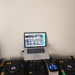 Lee Lewis VibeRadioUK(FM)