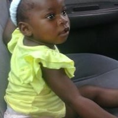 Stefie Bago Gal James