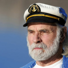 Captain 2 Deep