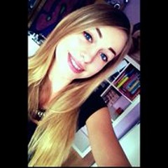 Charlotte Van de Sande