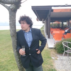 Adrien LL.