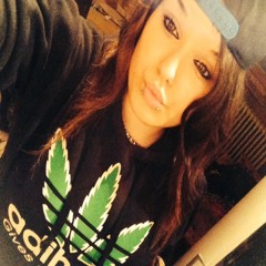 ¥__Ganja_Queen__¥