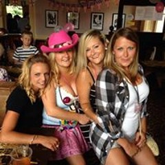 Emma 'savette' Holliday