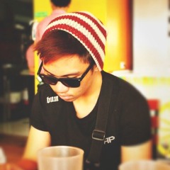 Giule Phillip L. Cube