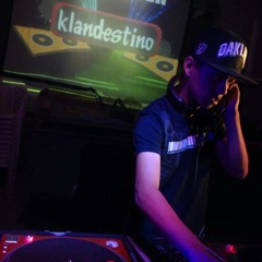 Dj Qkonsoer Subelo