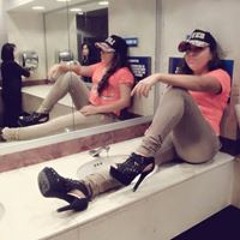 Shäpärriithä Prëttÿ