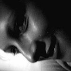 Cinthia Viana Salengue