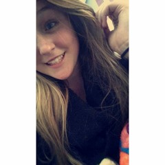 Kayleigh Van Deventer