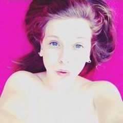 Elle Poppie Mountford