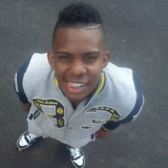 DeeJay Dova Officiel