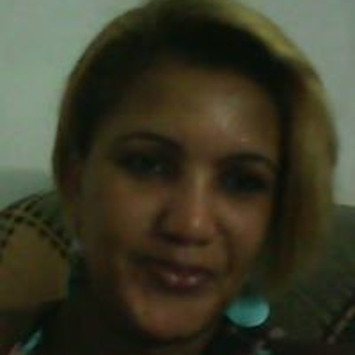 Stream Jana Gonçalves Araujo music Listen to songs albums playlists