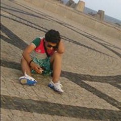 احمد شيبه اللى منى مزعلنى