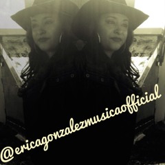 Mujer Latina (Interpretando Thalia)