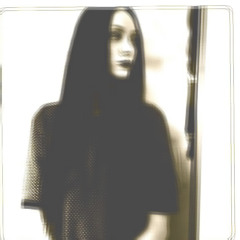 Naomi.N