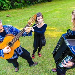 Trio Coração Mambembe