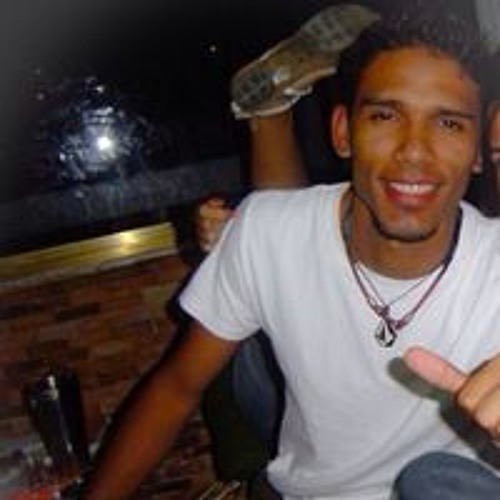 Stream Gabriel Jesus Merlo music | Listen to songs, albums, playlists ...
