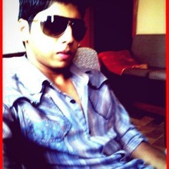 Liye Aankhon Me Ghuroor