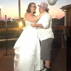 Kyndal Overby Nikki Brott