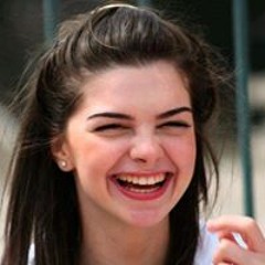 ايتها الموزه